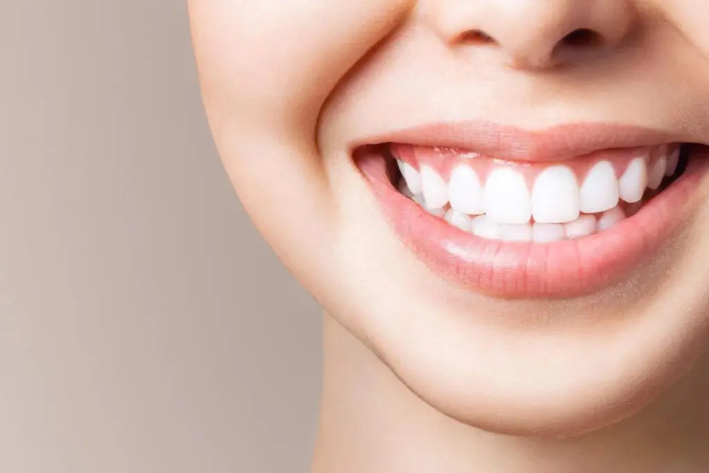 Teeth Whitening Mistakes That Are Damaging Your Teeth 5 ImageForNew