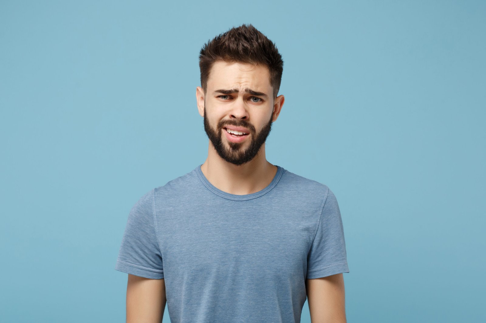 Too Tight on Top? Invisalign Can Help Straighten Upper Crowding 9 tooth e