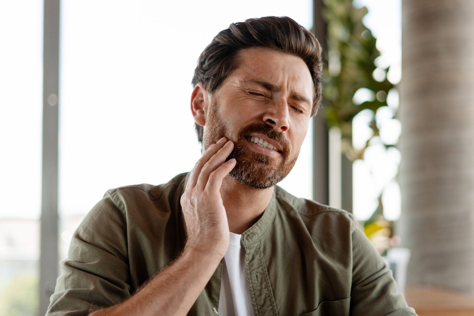Can You Get a Dental Implant Immediately After Tooth Extraction? Everything You Need to Know 6 Can You Get a Dental Implant Immediately After Tooth Extraction? Everything You Need to Know